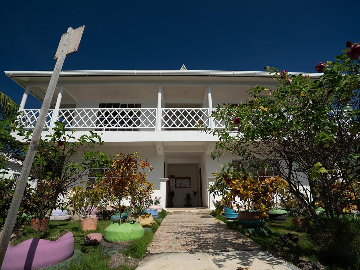 Posada Sunshine Paradise Providencia Island Exterior photo