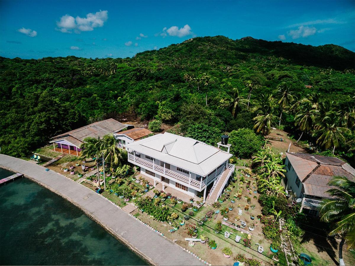 Posada Sunshine Paradise Providencia Island Exterior photo
